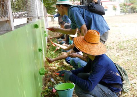 โครงการเมดฟาสานสัมพันธ์แบ่งปันเพื่อน้อง